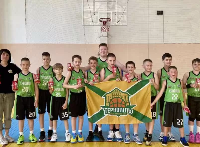 Тернопільські баскетболісти тріумфують у Львові на турнірі до Дня захисту дітей!