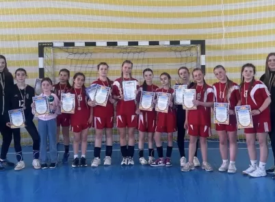 Успішний виступ гандболісток КДЮСШ на всеукраїнському турнірі в Хотині